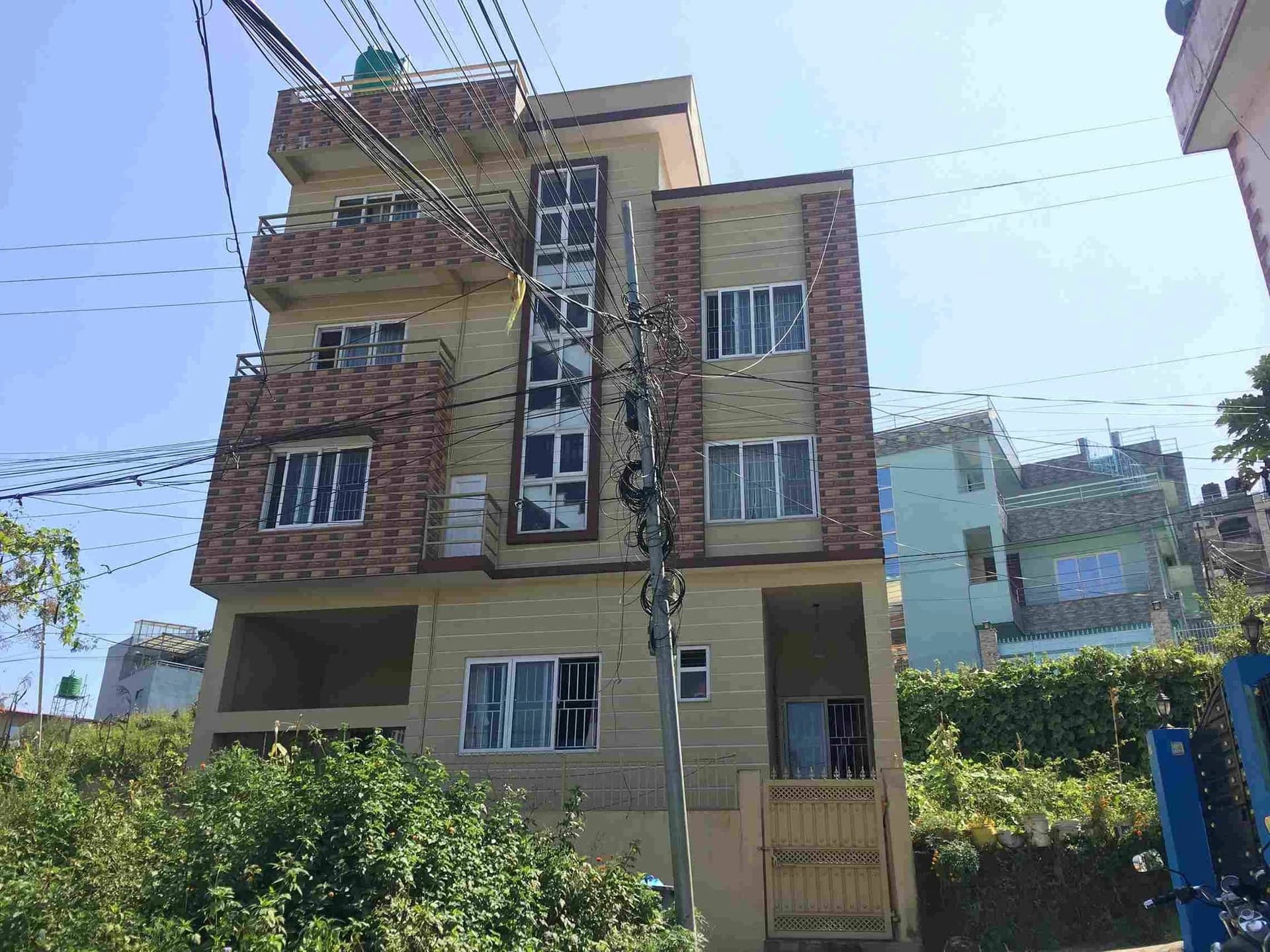 House For Sale At Kapan 2