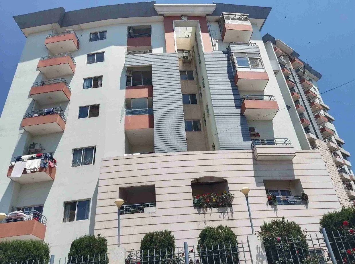 Classic Tower Apartment For Rent At Hattiban 1