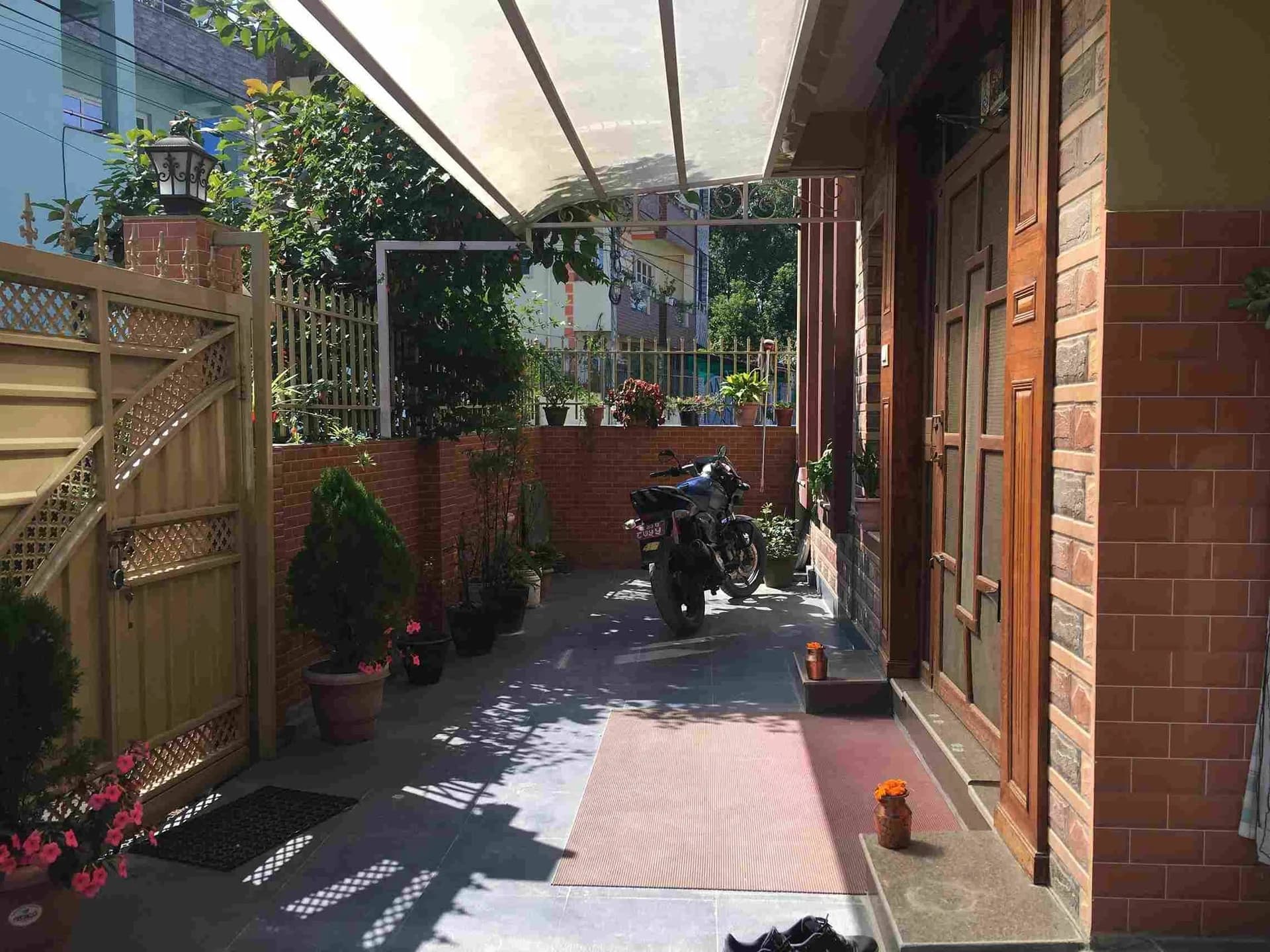 House For Sale At Kapan 3