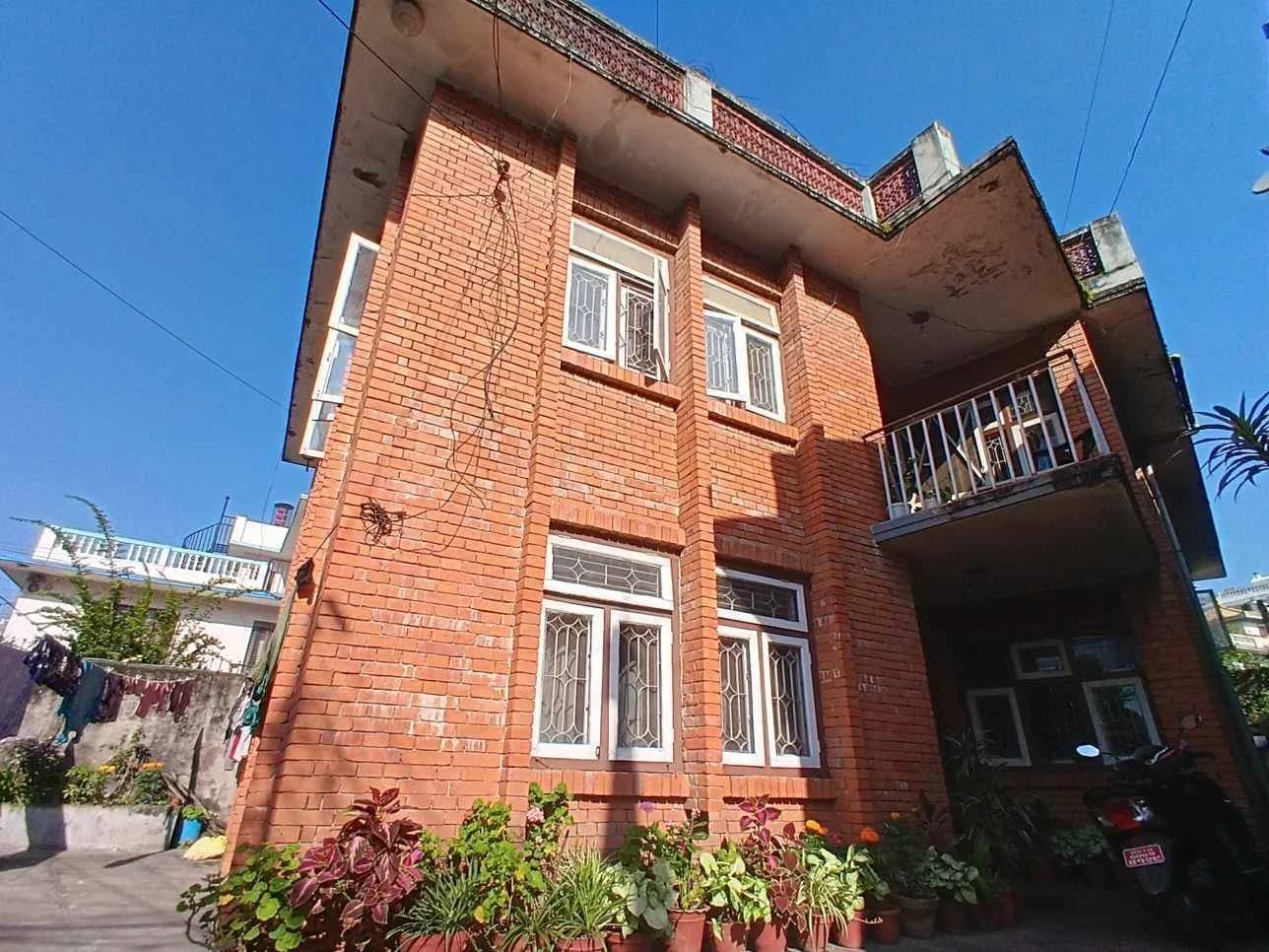Land With Old House For Sale At Baluwatar 2