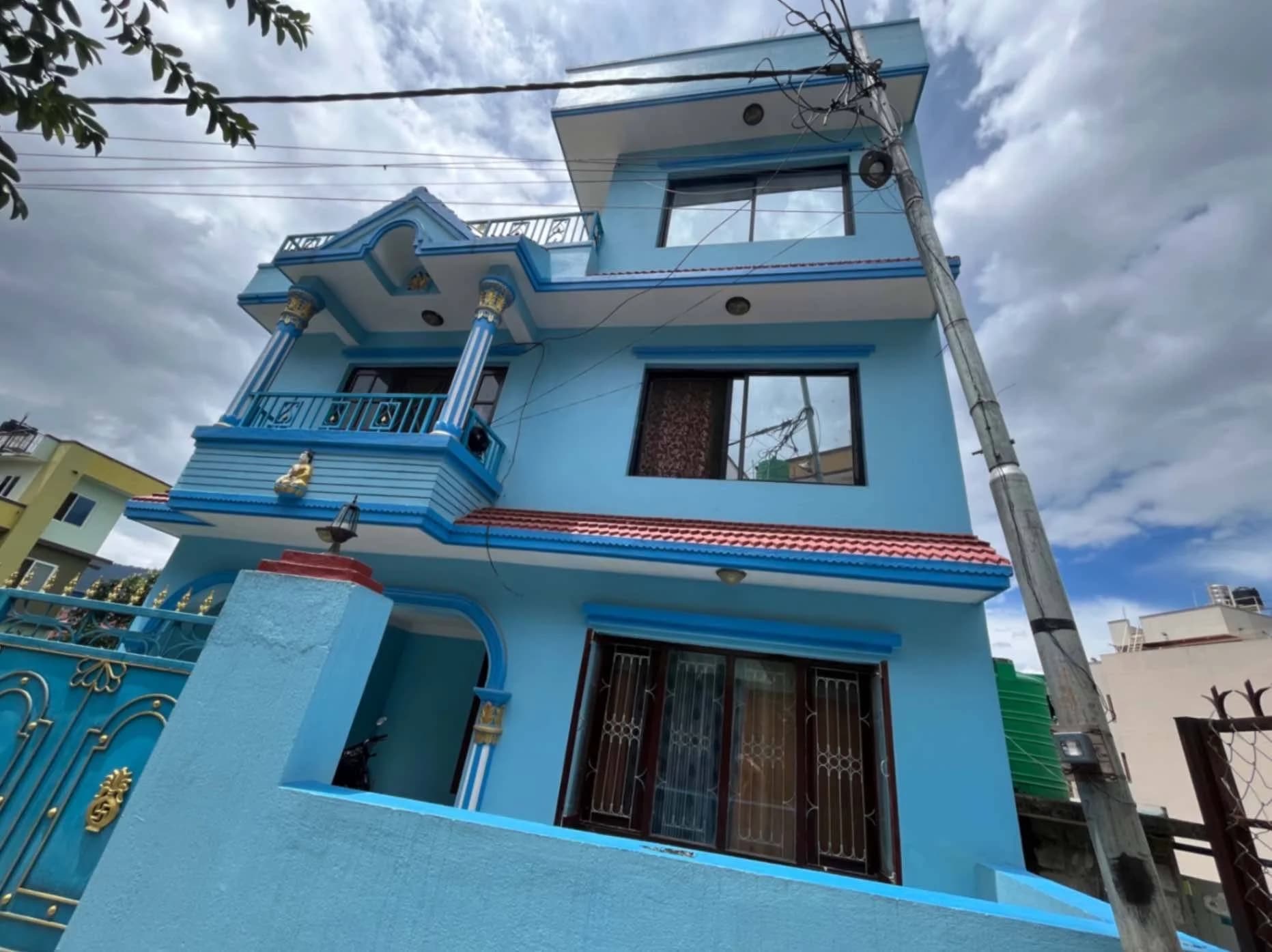 House For Sale At Nakhipot 1