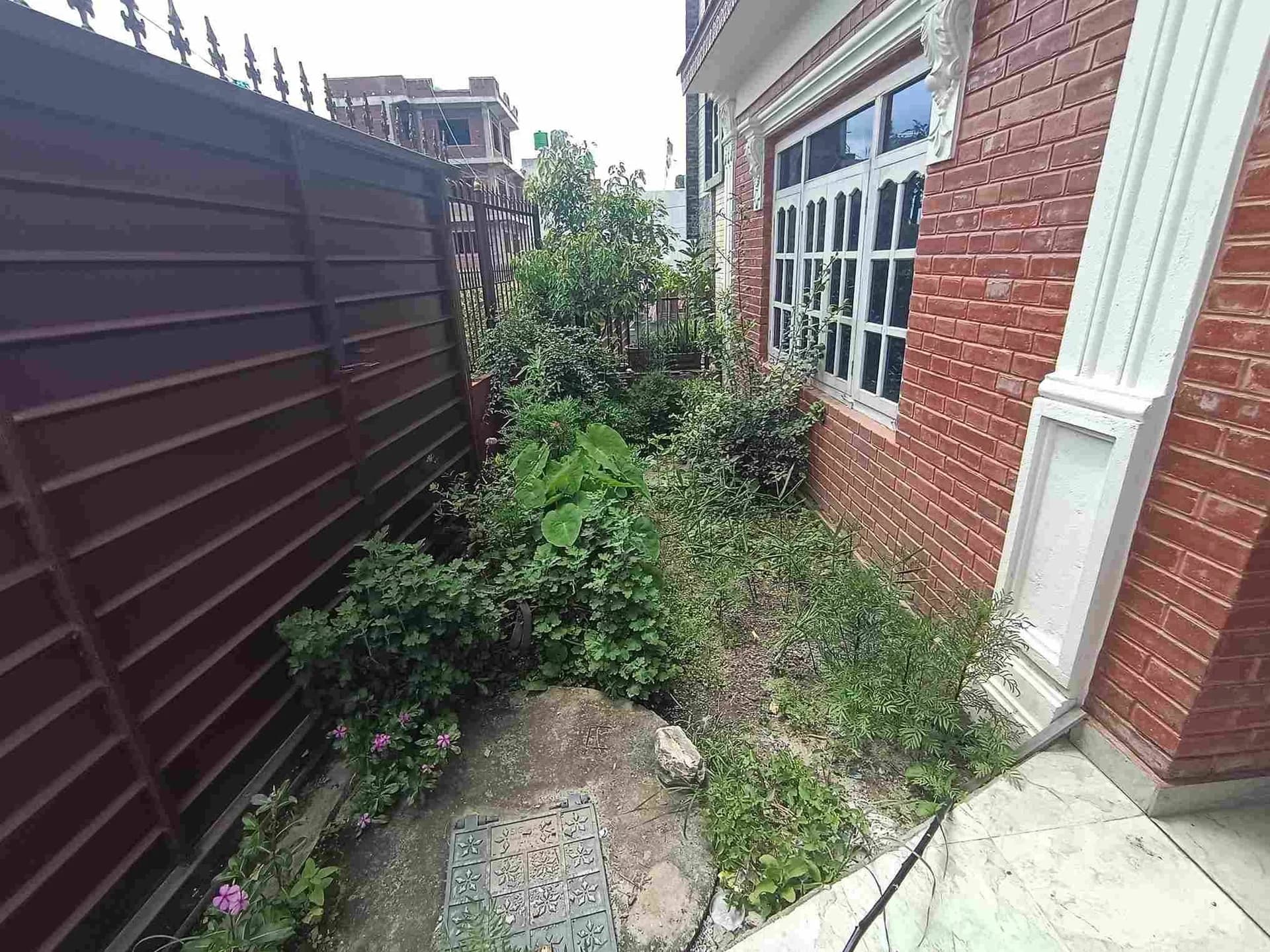 House For Sale At Radhe Radhe 3