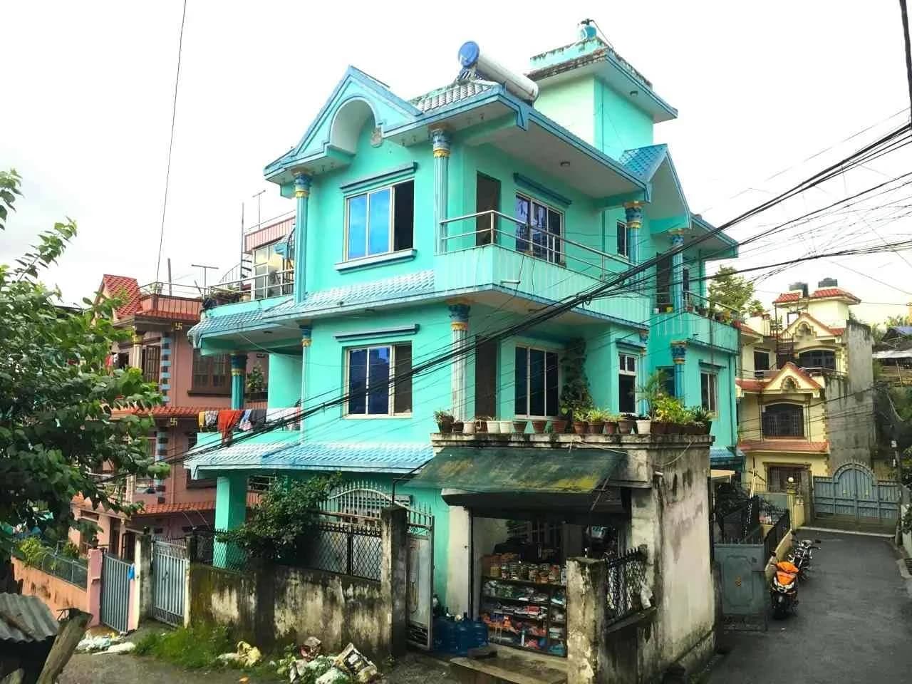 Land With House For Sale At Kapan 1